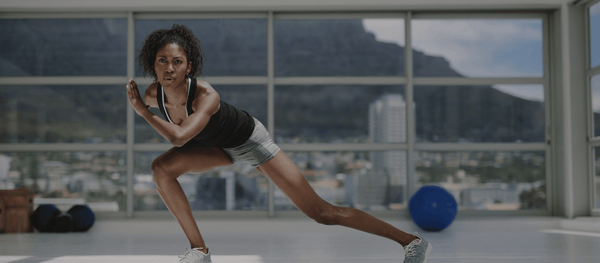 7 Best Natural Hair Styles for Exercising